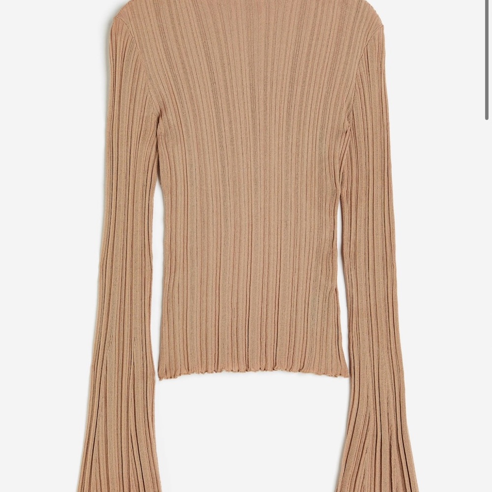 H&M Beige Ribbed Knit Top